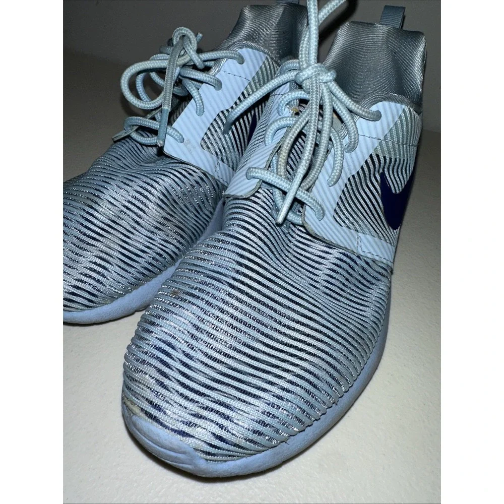 Nike Roshe One Flight Weight (GS) Blue Sneakers‎ Size 5Y